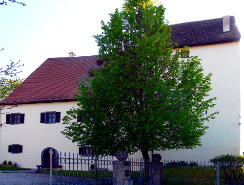 das Obere Schloss in Lintach